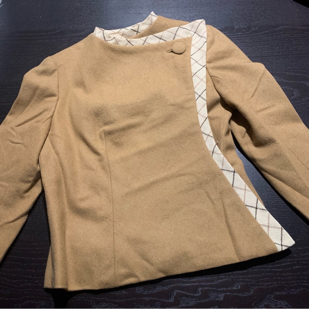 Vintage Wool Skirt Set with Couture Cut - Picture 4 of 9